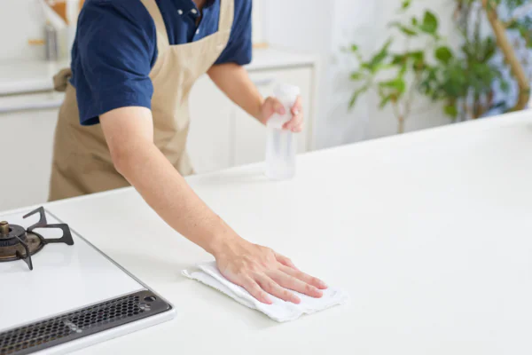 5 Truques Infalíveis para Tirar Gordura da Cozinha com Facilidade
